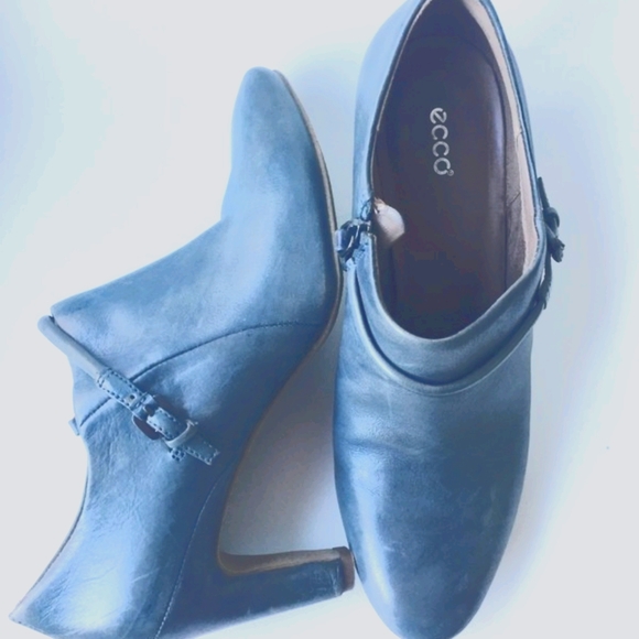 ecco boots home